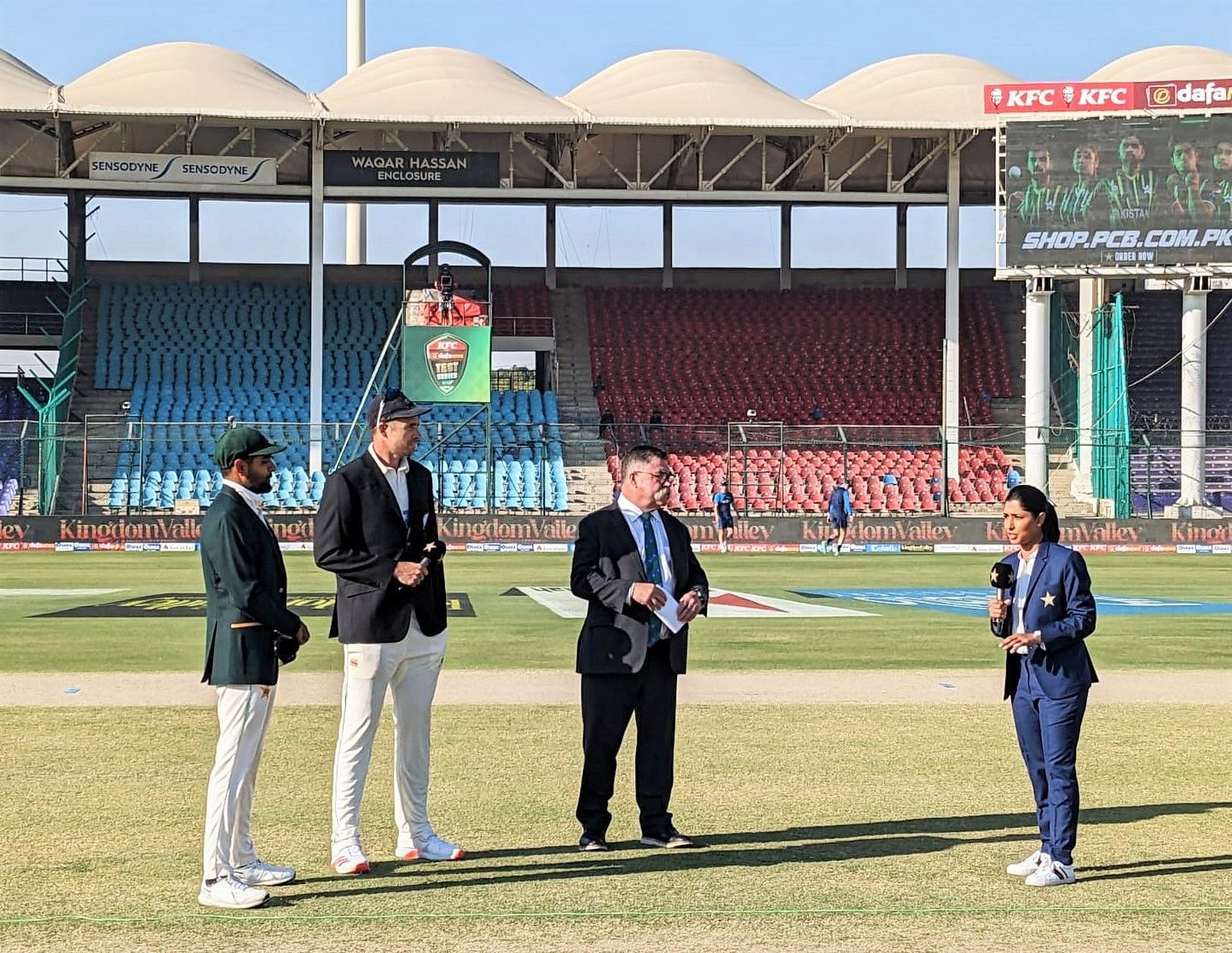 Babar Azam and Kane Williamson standing for the toss. (Credits: Twitter)