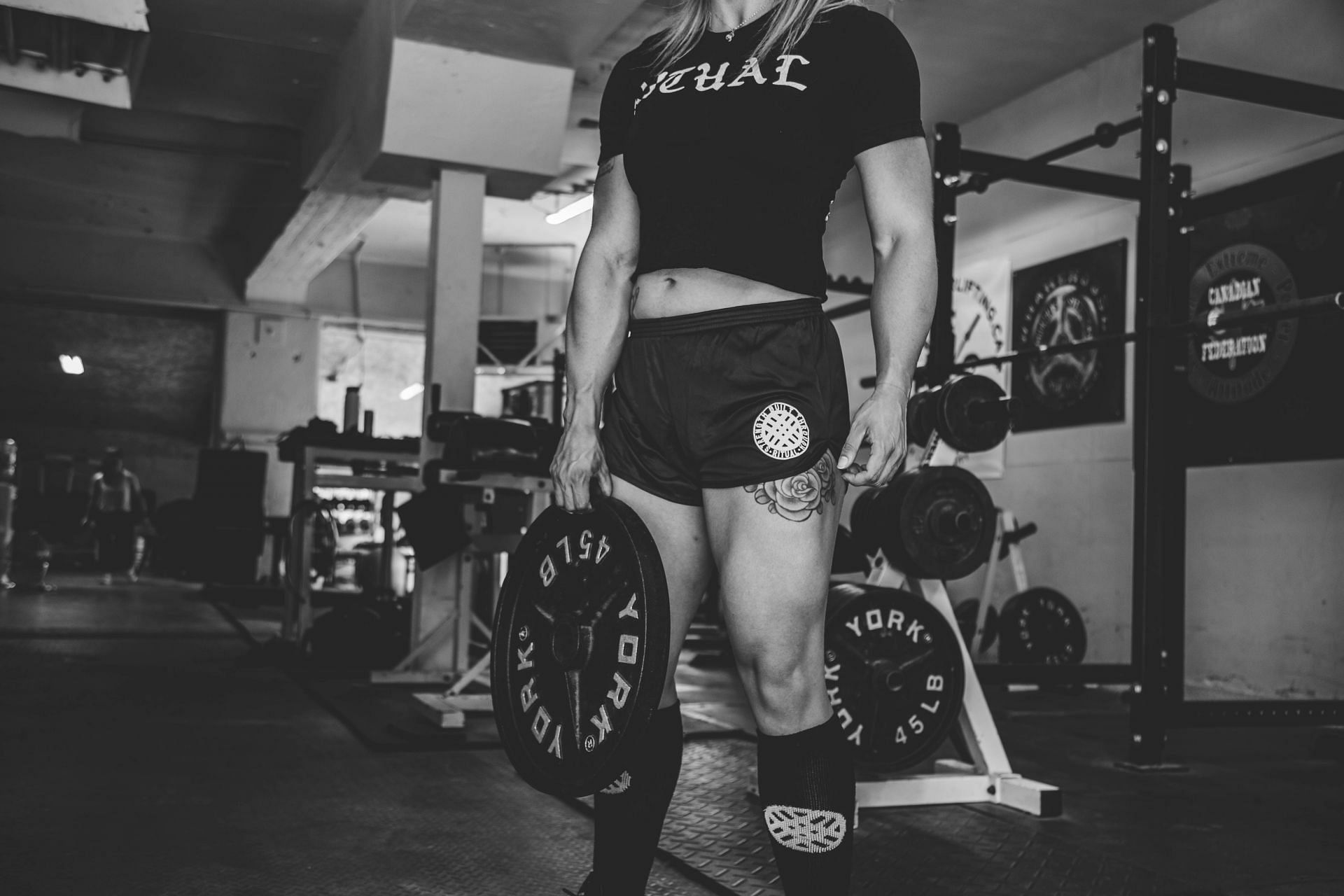 Upgrade the leg day with quad exercises (Photo by Alora Griffiths on Unsplash)