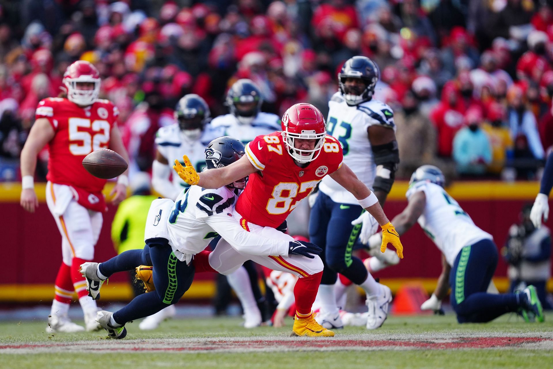 NFL Regular Season - Travis Kelce vs. Seattle Seahawks