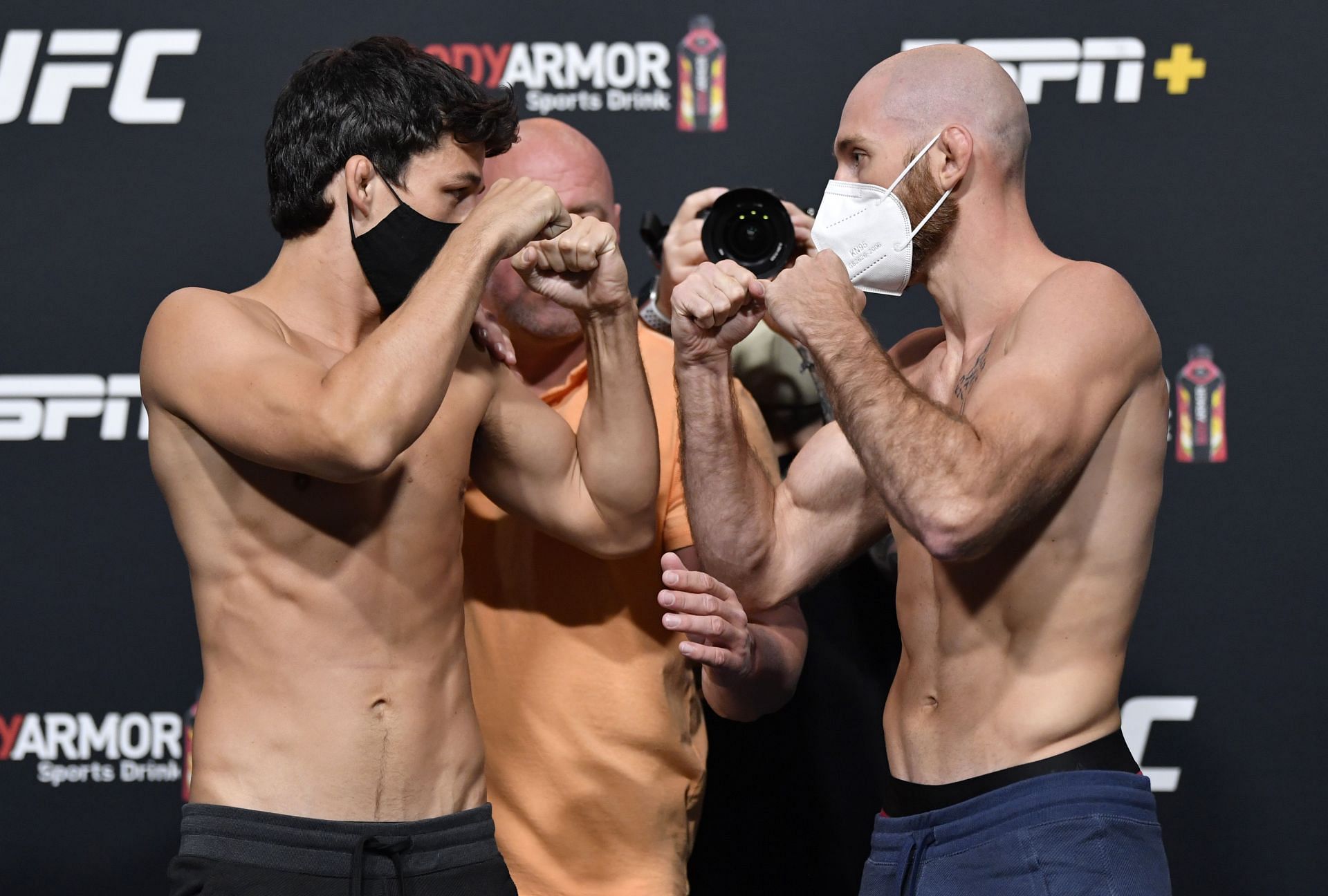 UFC Fight Night Waterson v Hill: Weigh-Ins