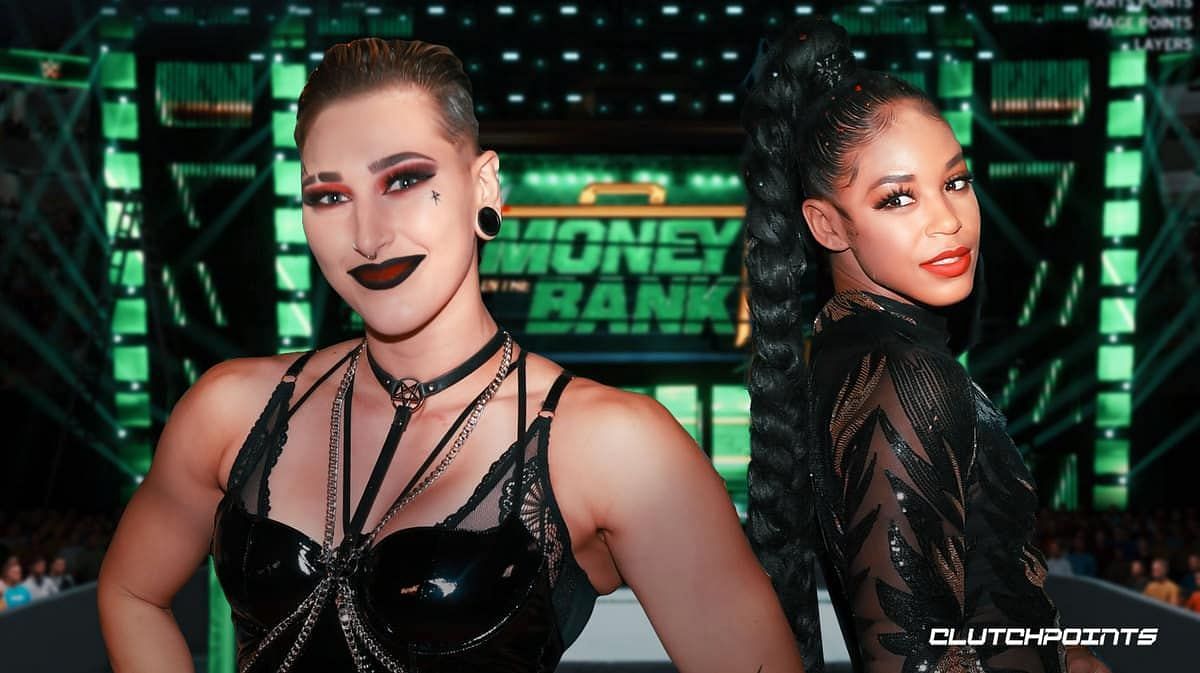 Bianca Belair and Rhea Ripley were supposed to meet in 2022
