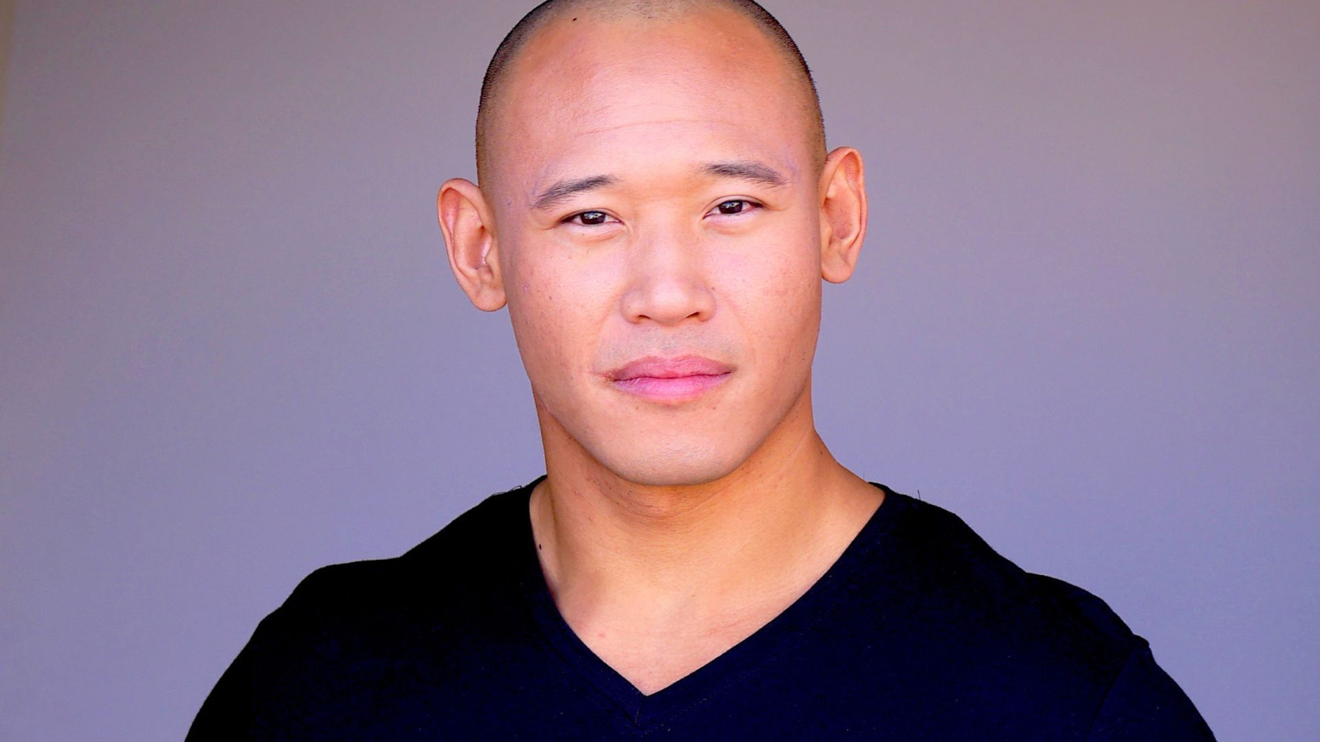 Charlit Dae does have similar traits to One Punch Man&#039;s Saitama (Image via IMDb)