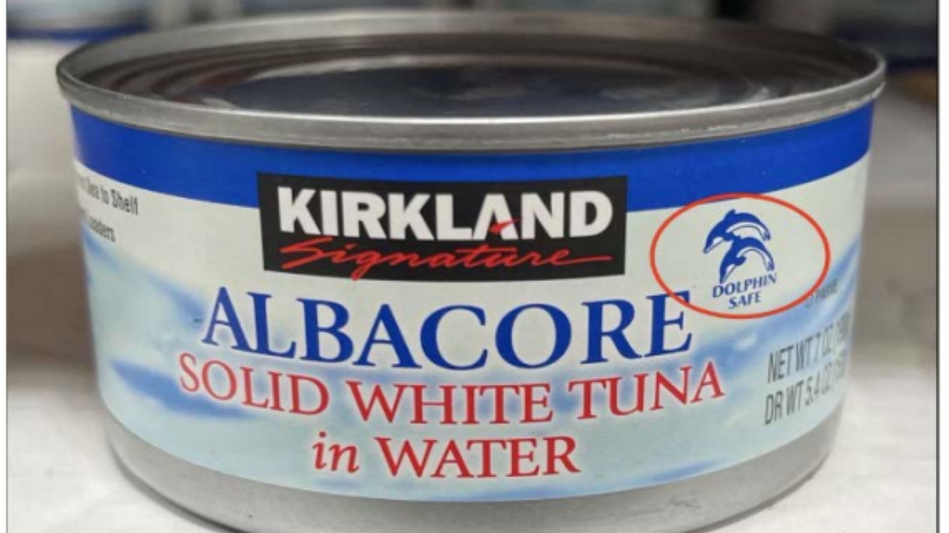 &#039;Dolphin safe&#039; label used on Costco&#039;s Kirkland Signature White Albacore In Water (Image via ClassAction.org)
