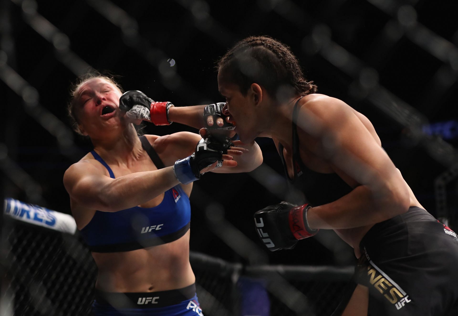 Amanda Nunes ended Ronda Rousey's career in devastating fashion