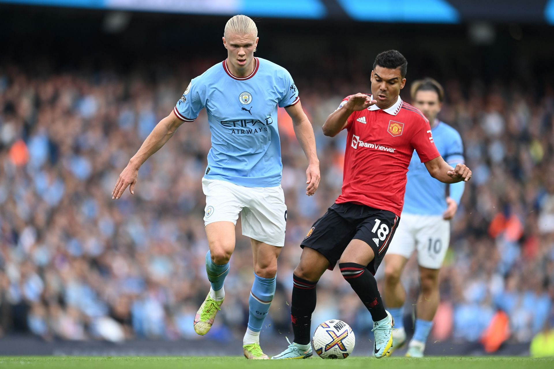 Manchester City v Manchester United - Premier League