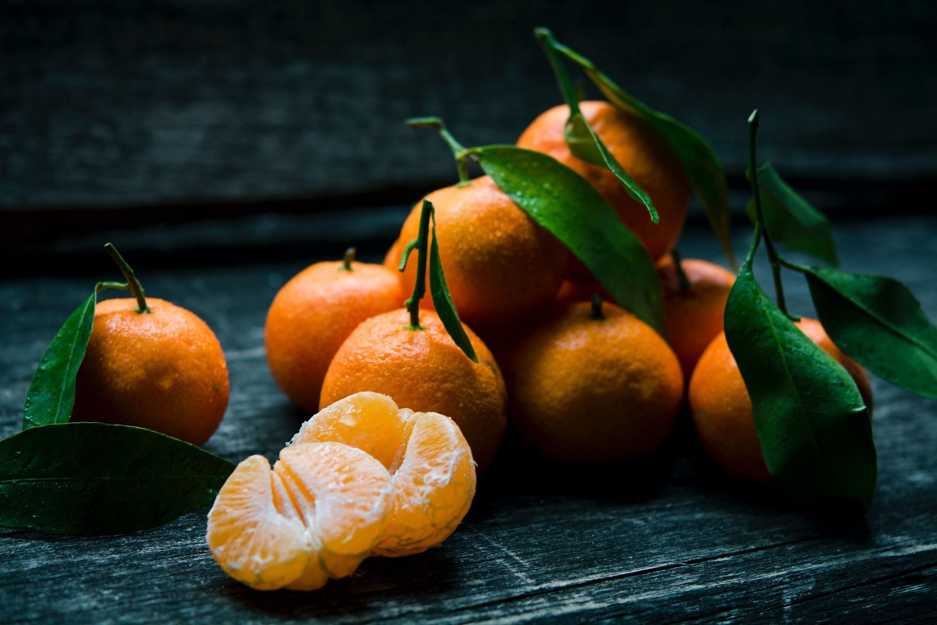 Vitamin C may aid in the protection of the body from oxidative stress. (Image via Unsplash/ Jonathan Pielmayer)