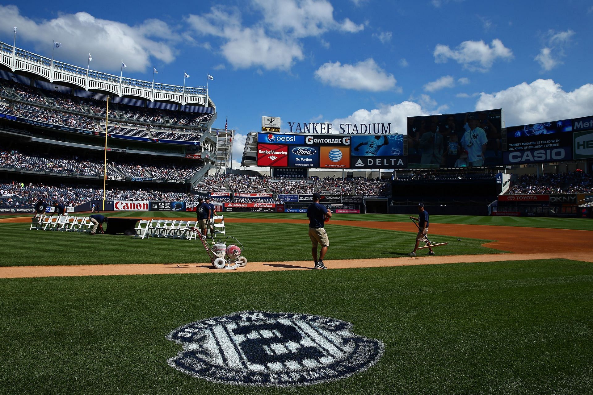 Kansas City Royals v New York Yankees