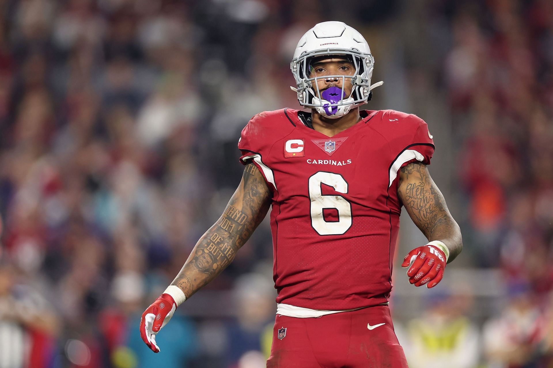 Running back James Conner of the Arizona Cardinals during the NFL game at State Farm Stadium