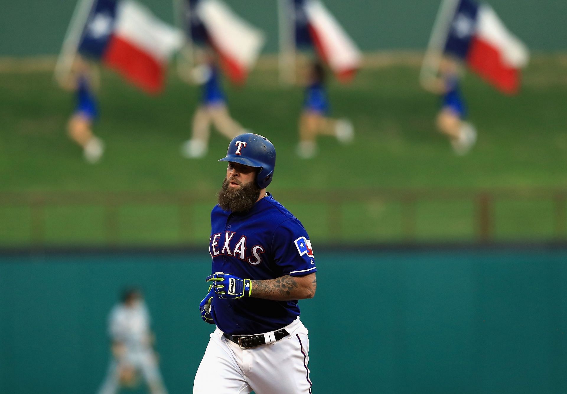 Texas Rangers rumors: Mike Napoli 2018 option declined - Lone Star Ball