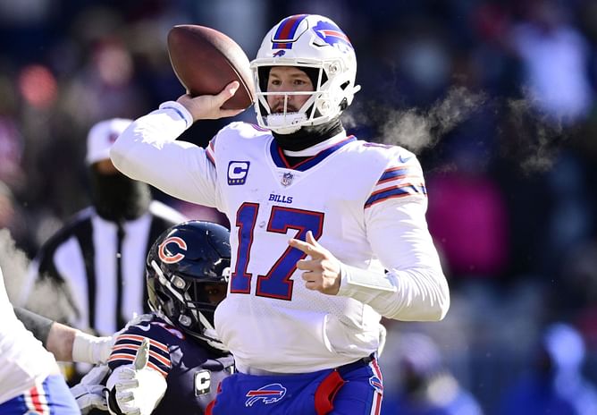3 quarterbacks the New York Jets passed up in the draft over the past few years