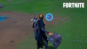 Fortnite: How to throw something within 5 seconds of damaging an opponent