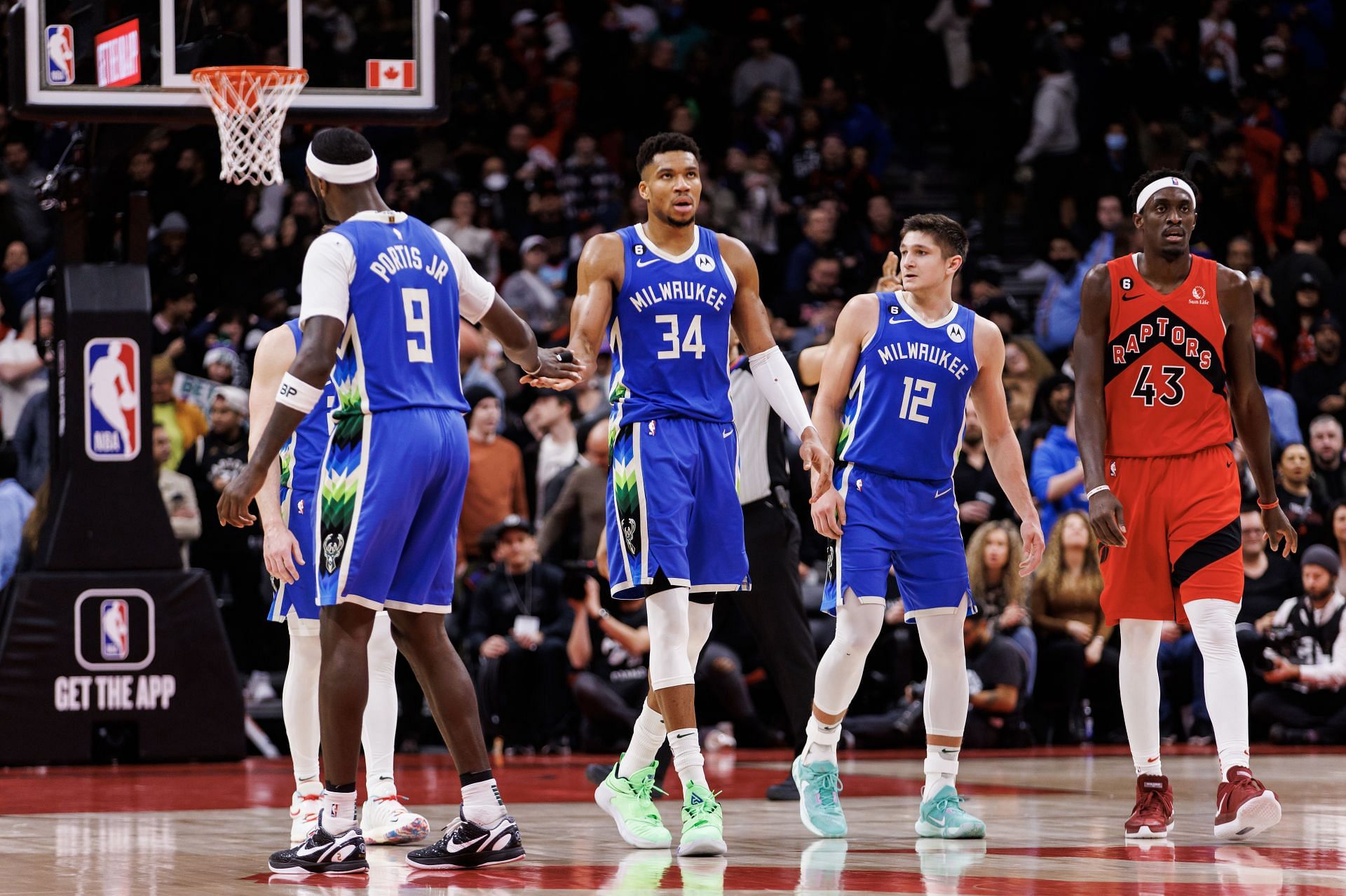 NBA picks: Raptors vs. Bucks prediction, odds, over/under, spread