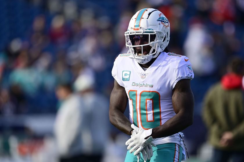 miami dolphins contracts