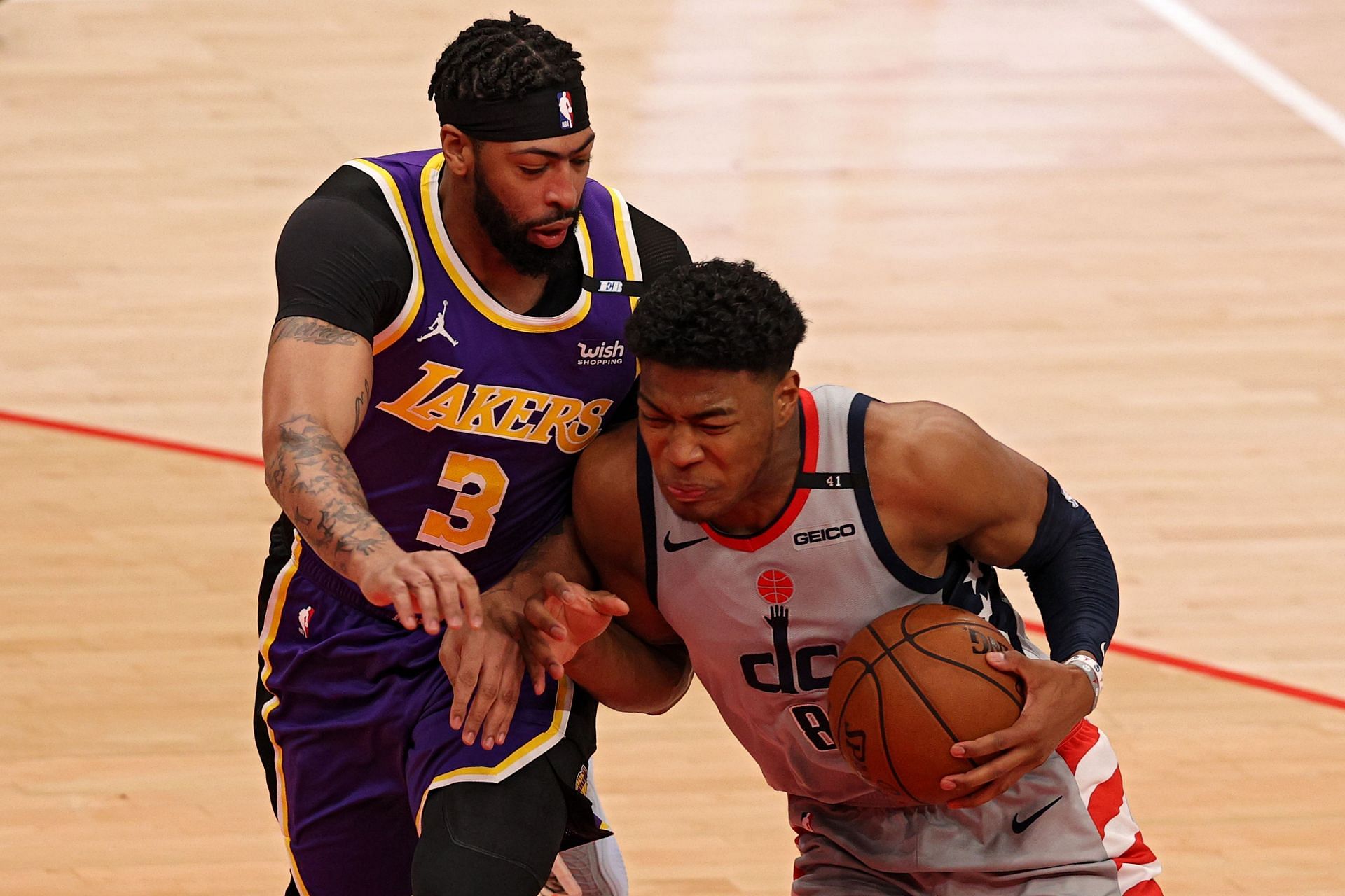 Los Angeles Lakers v Washington Wizards