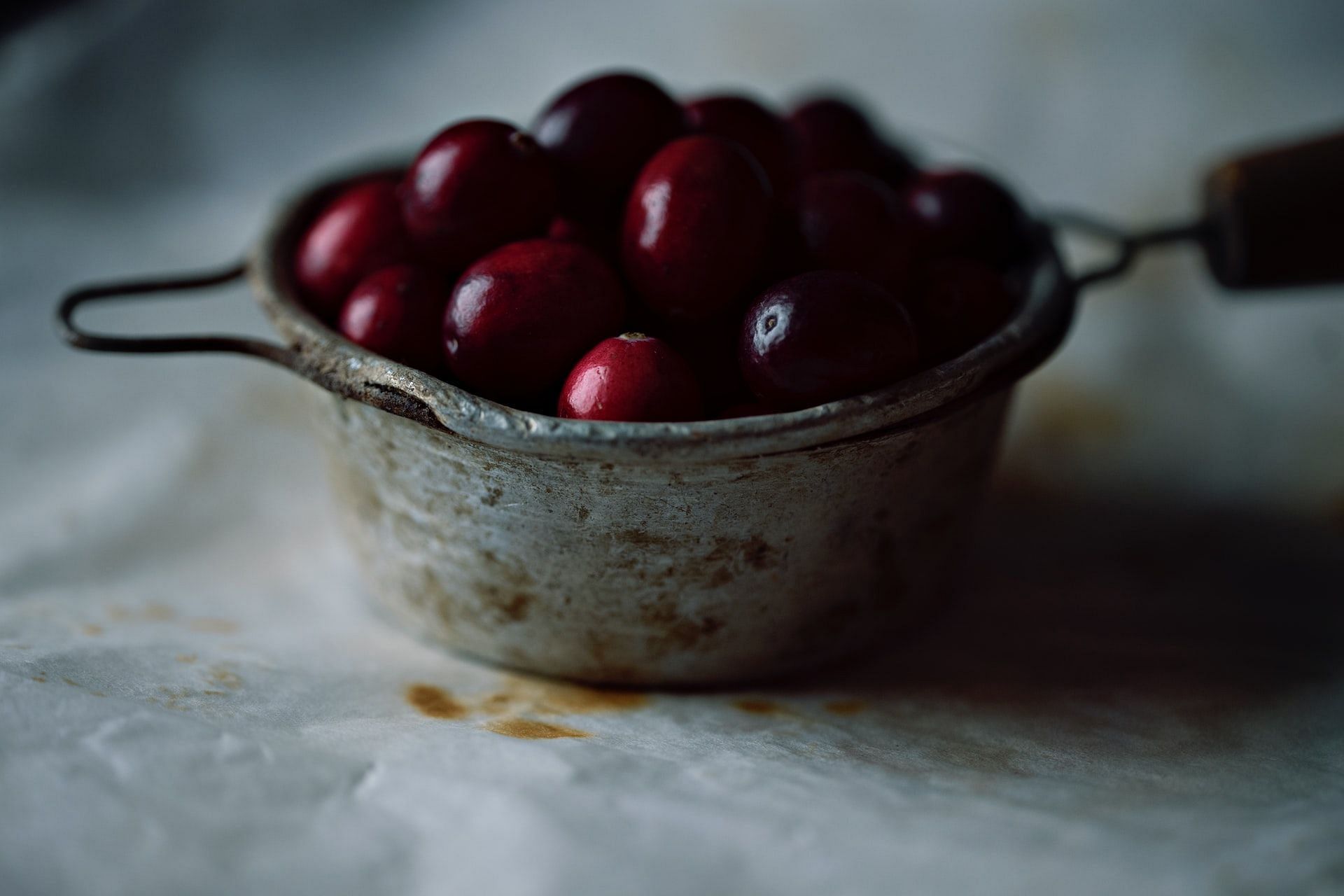 Cranberries are loaded with essential nutrients and vitamins. (Photo via Unsplash/Rasa Kasparaviciene)
