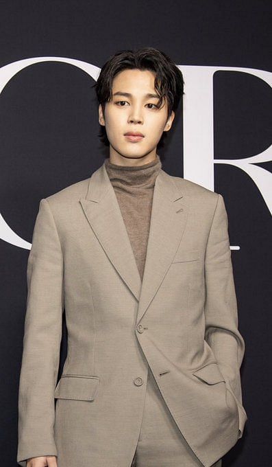 BTS' Jimin generates $17 million in EMV with his twin posts as Dior's  global brand ambassador