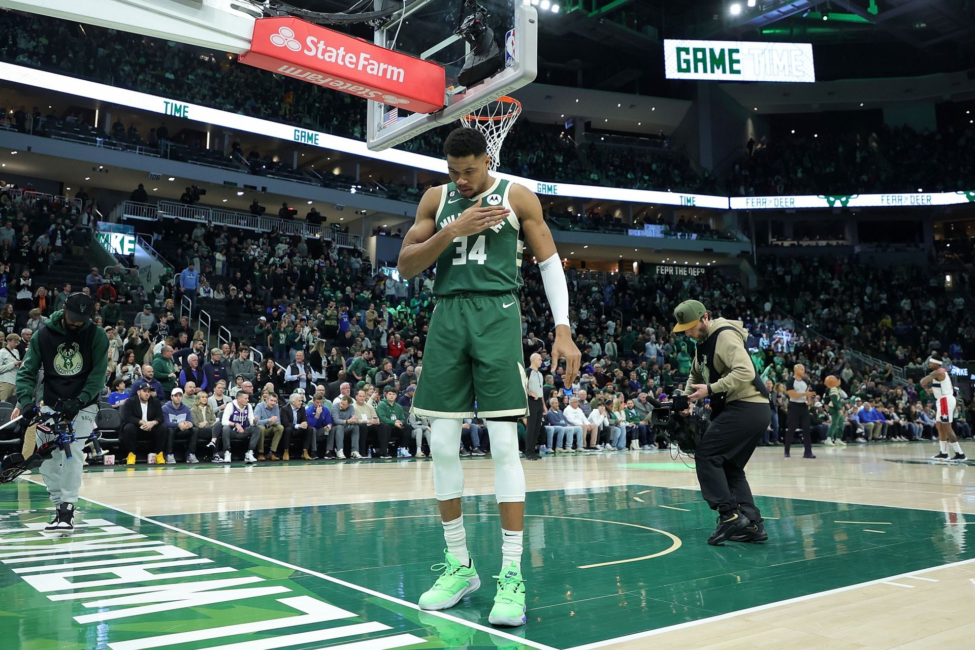 Washington Wizards v Milwaukee Bucks