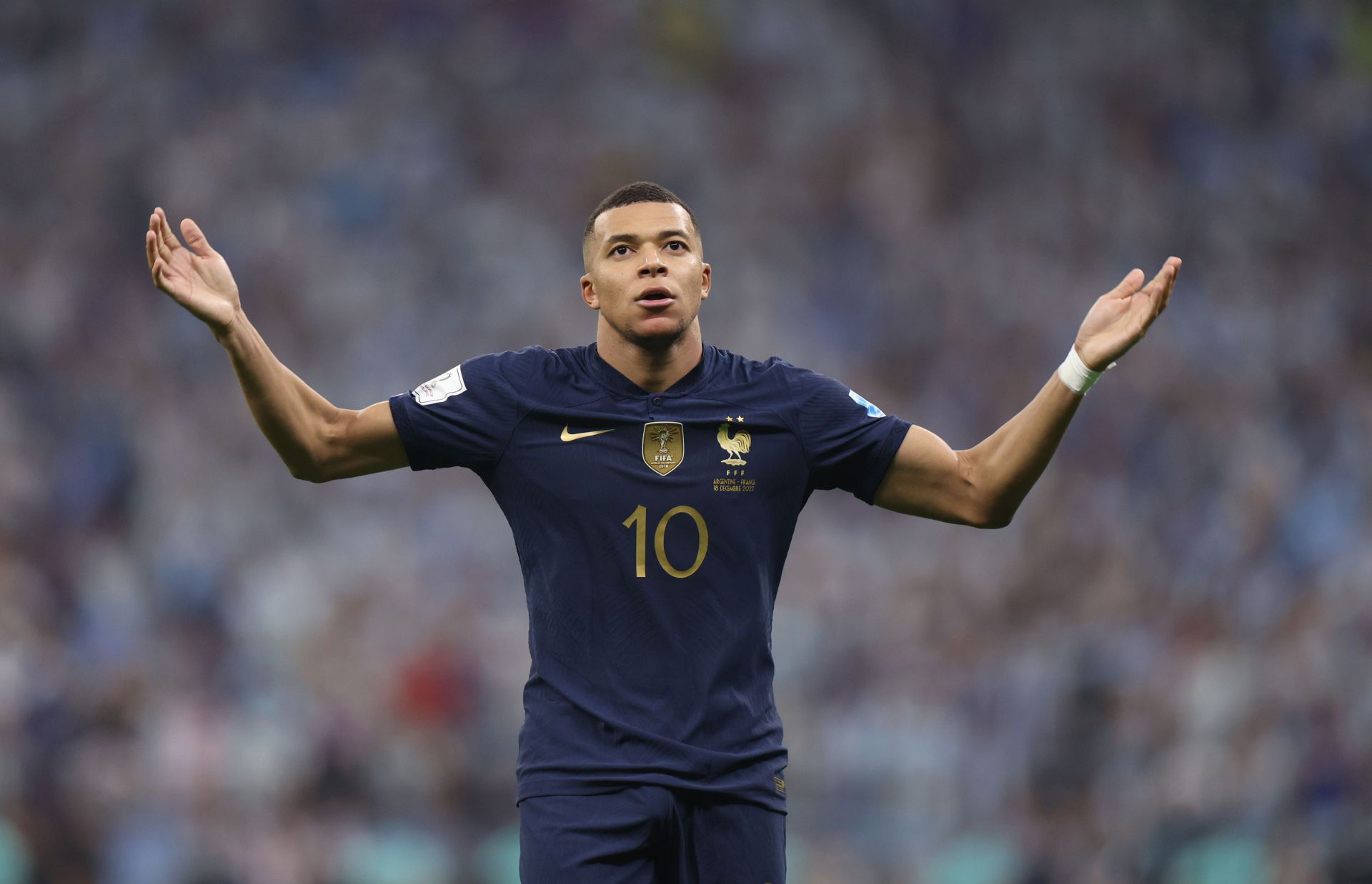 Real Madrid were prepared to pay €220m to PSG for Mbappe