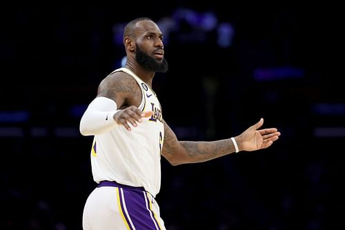 James isn't too happy about the Lakers (Image via Getty Images)