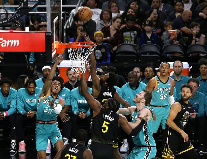 NBA News Today: Warriors-Spurs game sets attendance record, referees miss 7 calls late in Lakers-Mavericks game, and more