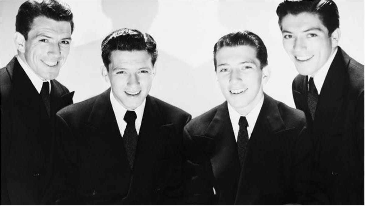 Were Don Williams and Andy Williams brothers? Williams quartet members