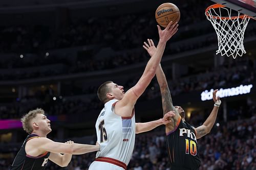 Phoenix Suns v Denver Nuggets