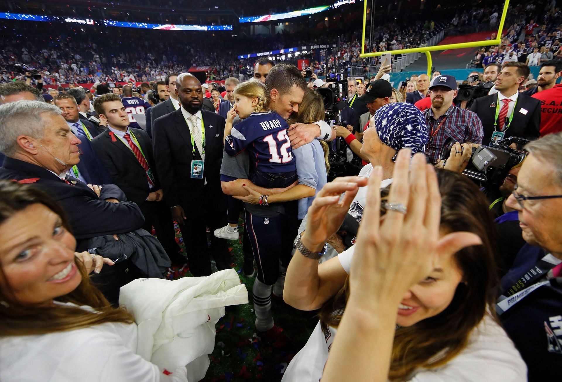 Tom Brady wins Super Bowl for mom battling cancer: 'She's the one