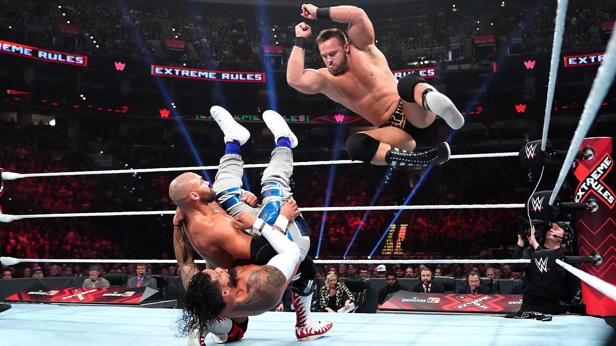 The Revival (FTR) vs. The Usos at WWE Extreme Rules 2019
