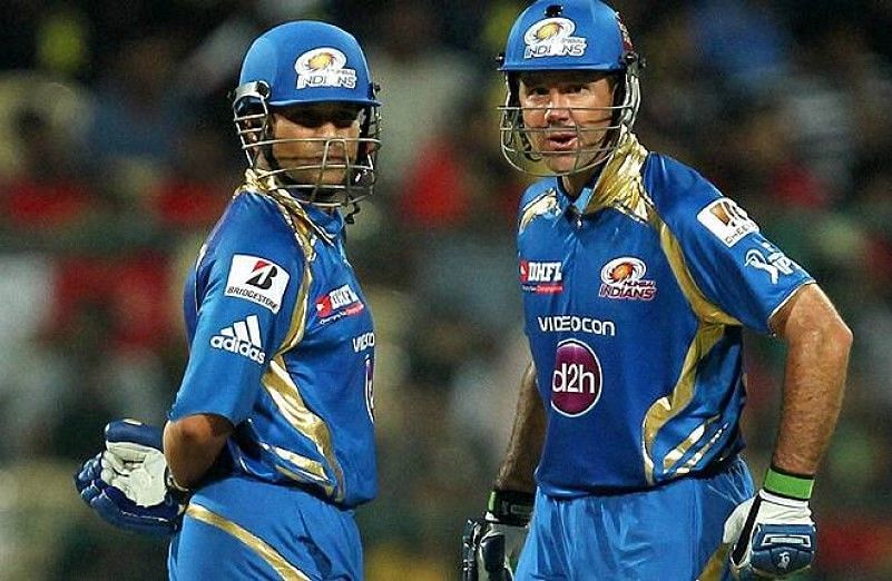 Sachin Tendulkar (left) and Ricky Ponting (right) batting together for the Mumbai Indians in IPL 2013.