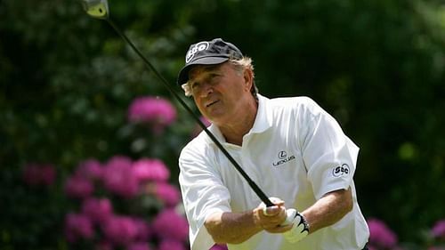 Raymond Floyd (Image via Fairways Golf)