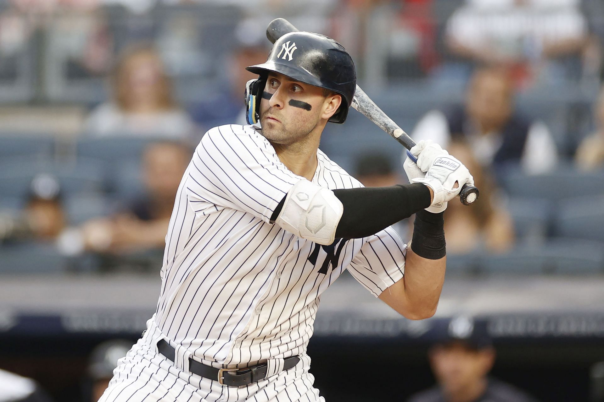 Joey Gallo probably will begin Yankees career by stalking Derek