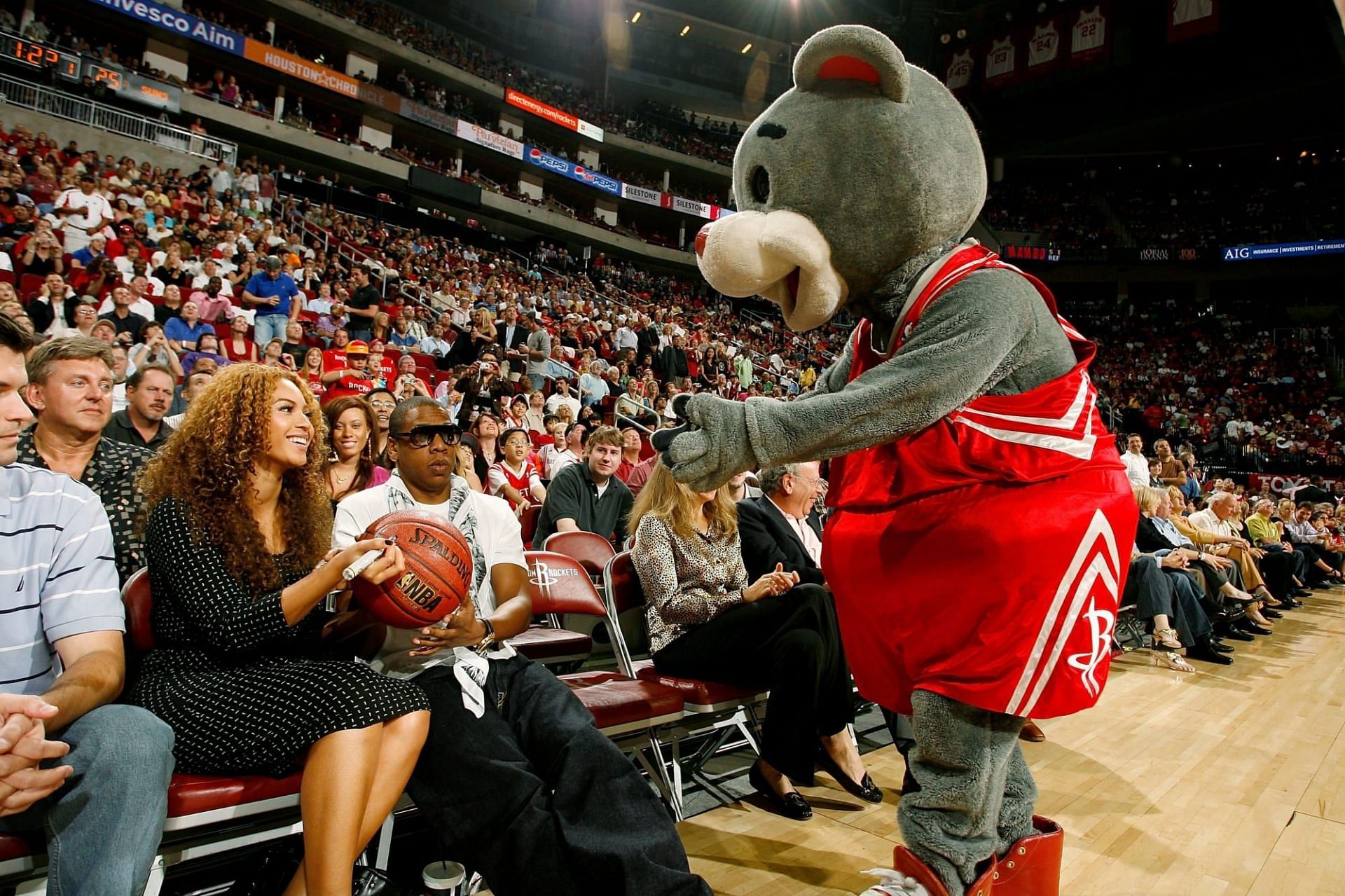 Beyonce watching a Houston Rockets game