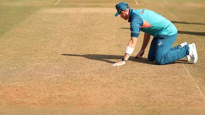"I know in Australia the players actually have no say over how the wickets are prepared at all" - Ricky Ponting weighs in on the Nagpur pitch