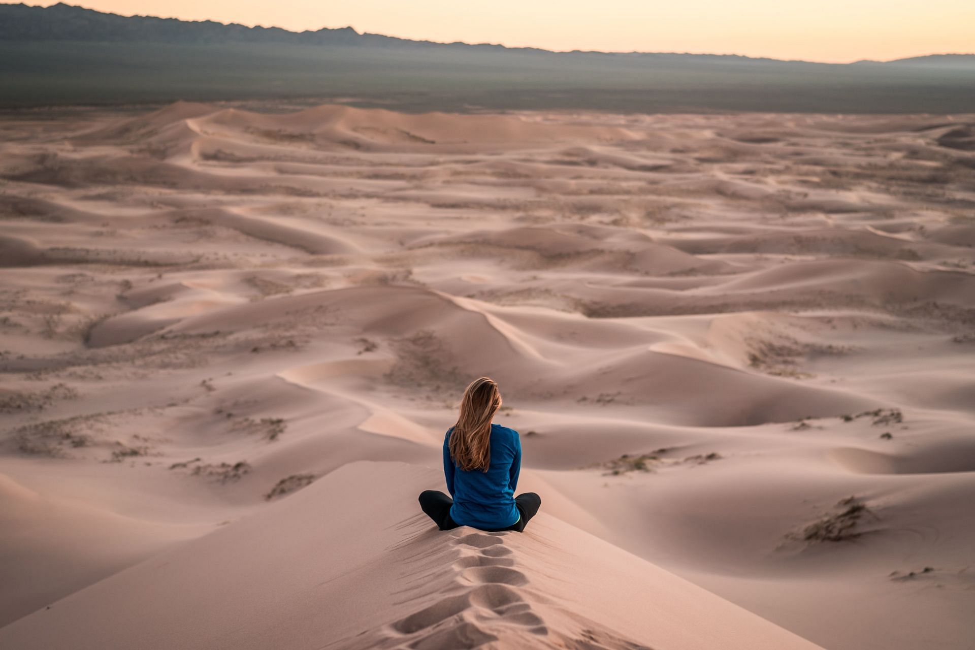 Practicing mindfulness is the best way to attain calm mind. (Image via Unsplash / Patrick Schneider)