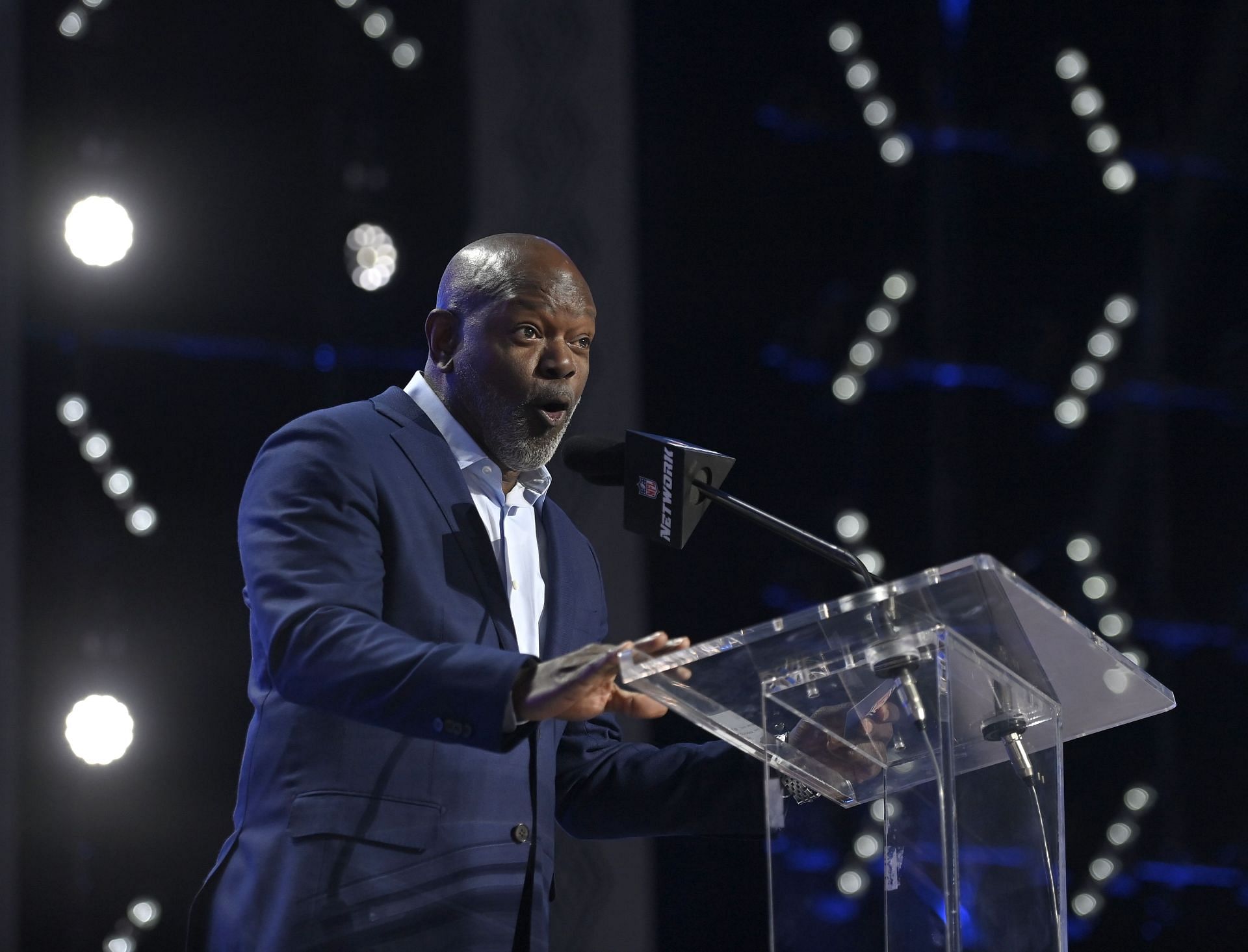 NFL HOFer Emmitt Smith reveals why he was close to leaving Cowboys