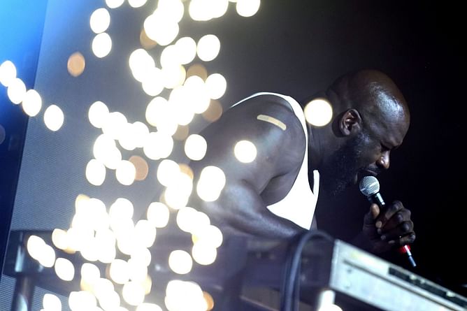 When Shaquille O'Neal’s candid rap video dissing Kobe Bryant was leaked for $1500: “Tell me how my a** tastes”