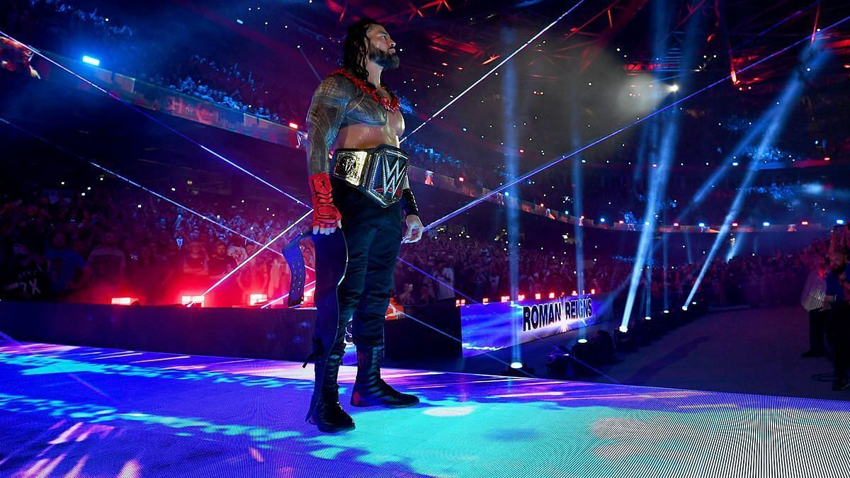 मौजूदा अनडिस्प्यूटेड WWE यूनिवर्सल चैंपियन 