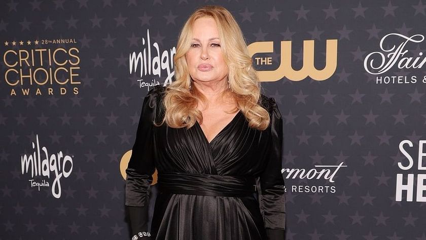 What is Jennifer Coolidge's net worth?