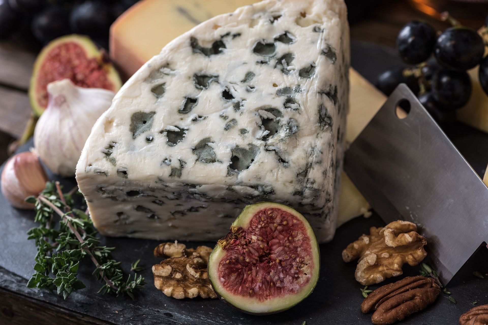 Calcium content of cheese makes it good for weight loss. (Image via Unsplash/ Jez Timms)