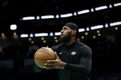 Watch: LeBron James practices Kareem Abdul-Jabbar’s skyhook during pre-game routine
