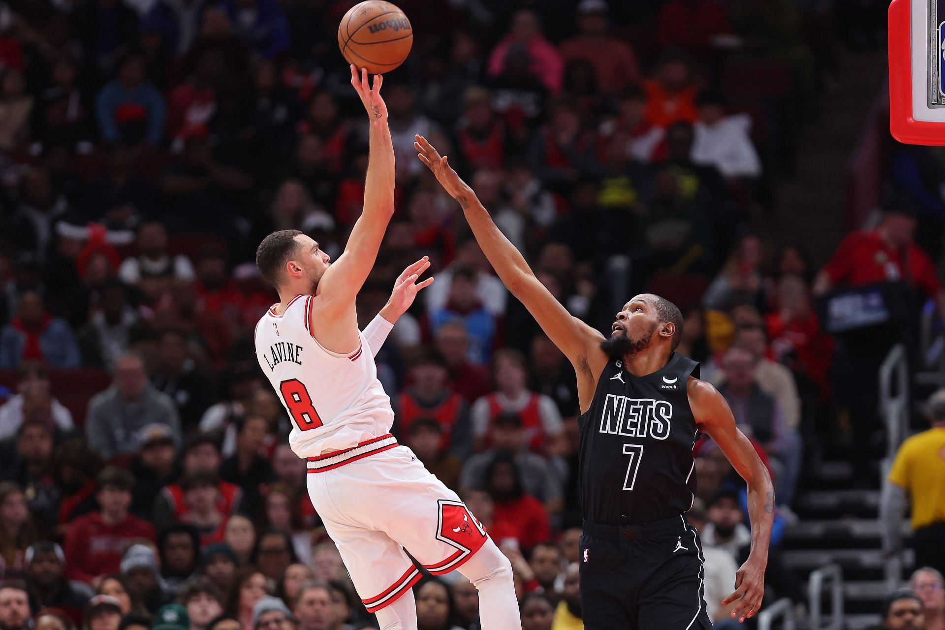 Durant might play his first game for Phoenix in Chicago (Image via Getty Images)