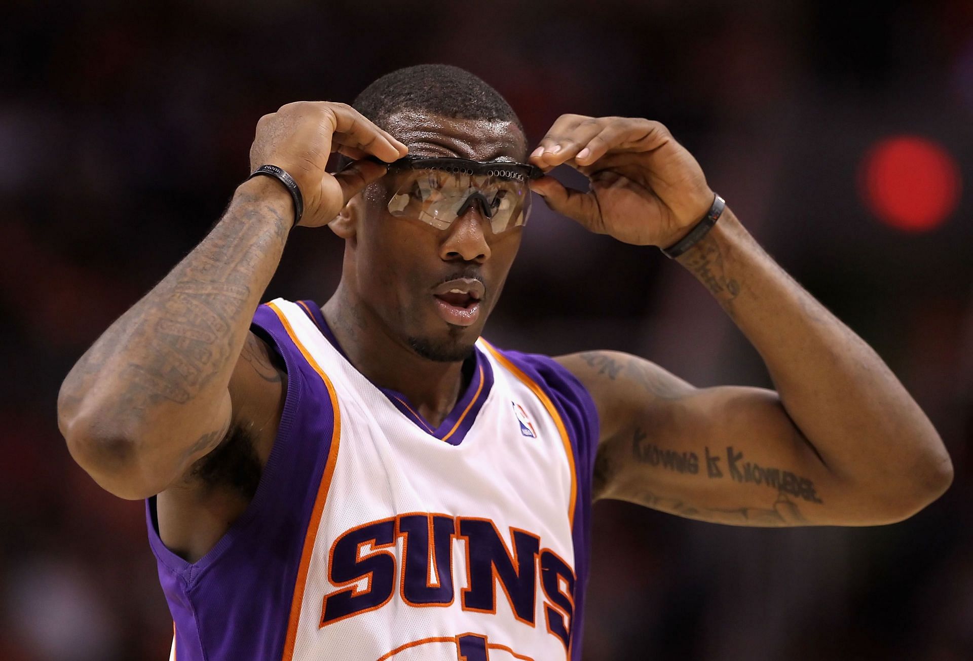 Amar'e Stoudemire playing for the Phoenix Suns