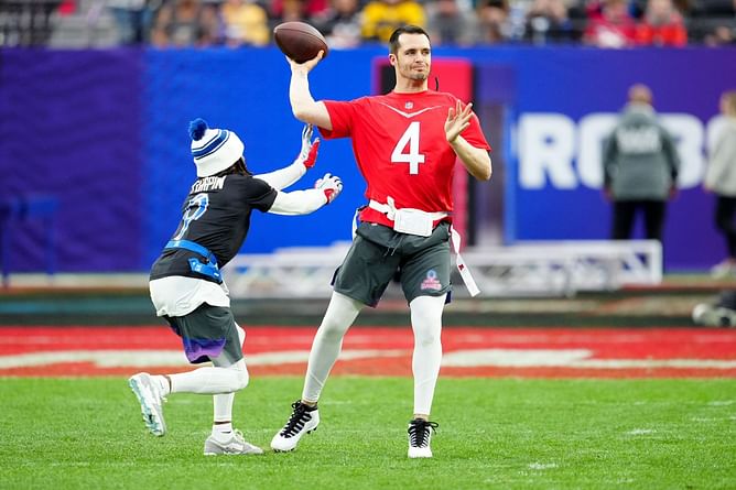 Derek Carr treating NFL Combine like job fair, insider reports