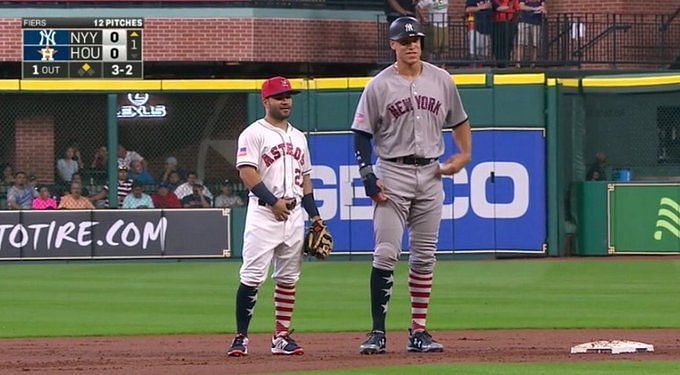 MLB on X: ICYMI: Aaron Judge and José Altuve are not the same height. 😉  #ALCS  / X
