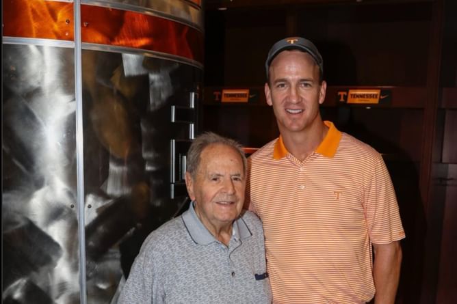 Is Gus Manning related to Peyton Manning? What to know about University of Tennessee legend