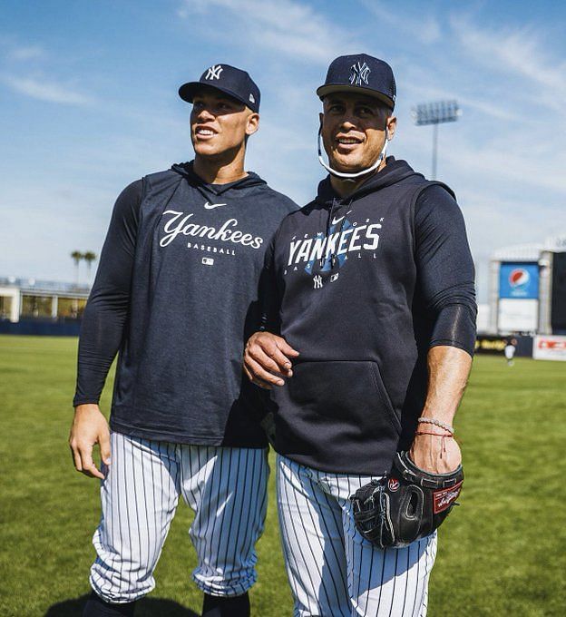 Giancarlo Stanton, Yankees position players report to spring