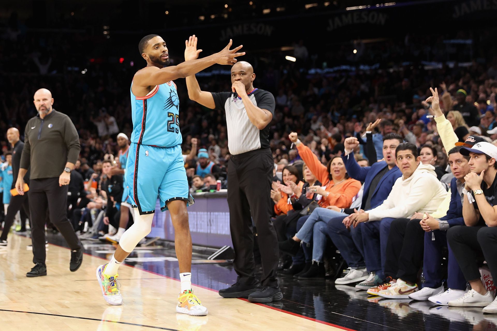 Bridges had a great debut for the Nets (Image via Getty Images)