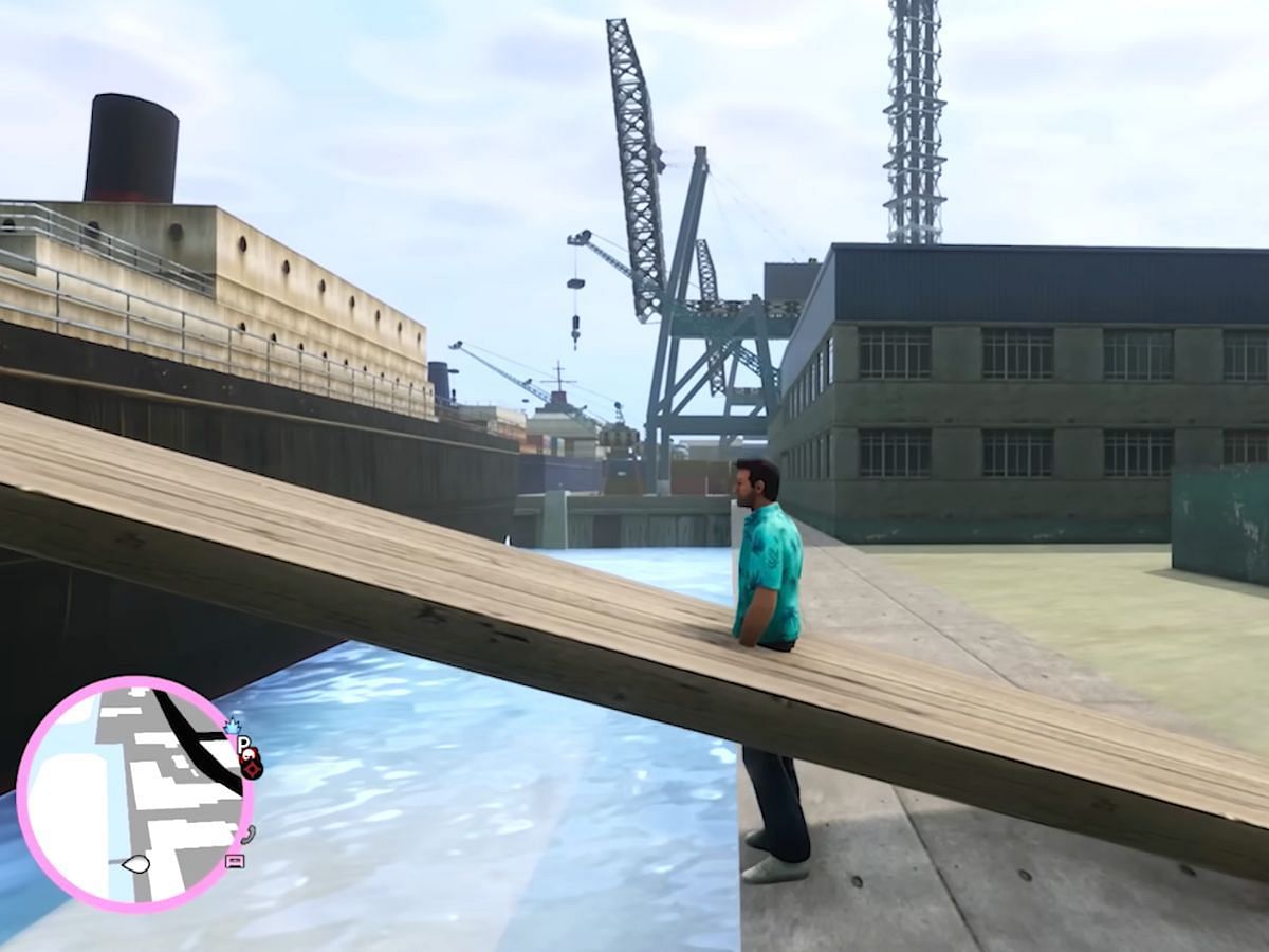 A solid surface for the plank is missing in GTA Vice City Definitive Edition (Image via YouTube/Vammostga)