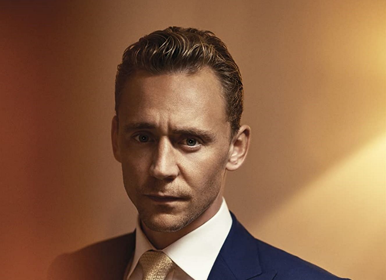 A still of Tom Hiddleston who plays Jonathan Pine in The Night Manager (Image via IMDb) 