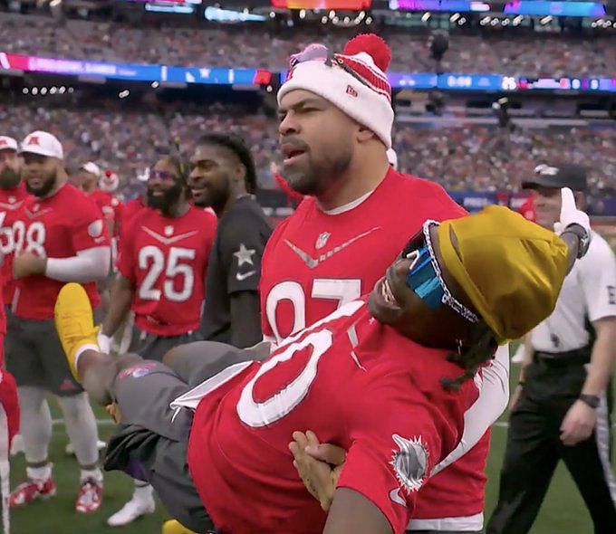 HIll gets run over by Ramsey in flag football game at NFL Pro Bowl - BVM  Sports